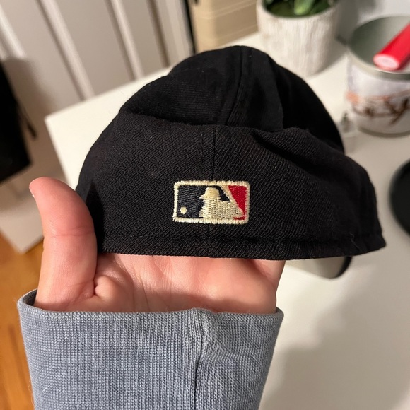 🚪New York Yankees 2001 World Series Hat - Picture 4 of 5